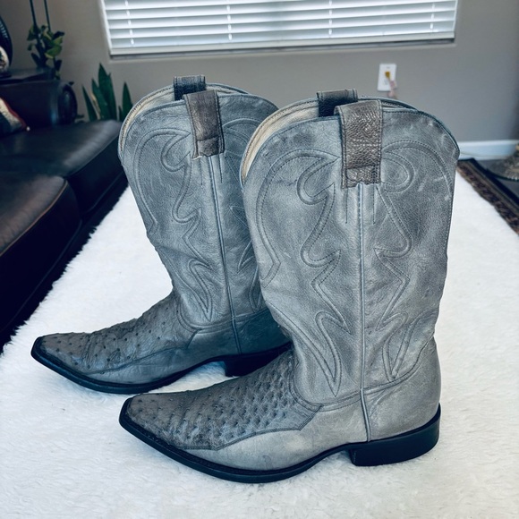 Minerva Genuine Ostrich Leather Gray Western Cowboys boots Size 8.5 - Picture 2 of 16